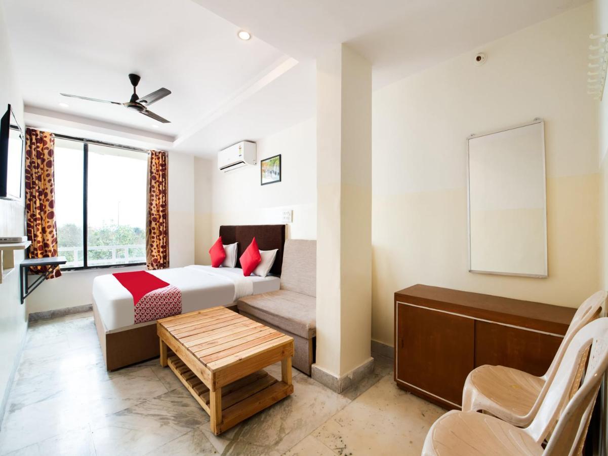 Oyo 69511 Hotel Sea E Pearl Visakhapatnam Exterior photo